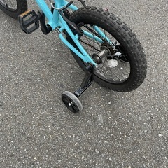 ヨツバサイクル　16インチ　室内保管美品　送料込み　匿名配送　自転車 配達可能ヨツバサイクル16インチ自転車