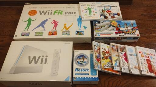 Wii本体+リモコン3つ+Wii fit plus+ソフト9本