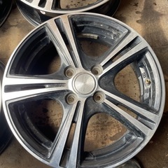 マナレイ　ROZEST 15インチ　アルミホイール