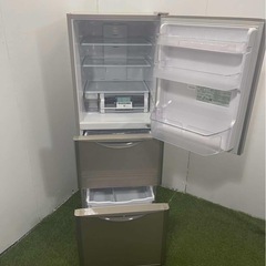 👌ジモティ割👌HITACHI 2015年製 冷蔵庫 R-S2700FV 265L