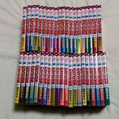 【ガラスの仮面 全41巻セット】 名作「ガラスの仮面」のセット。演劇をテーマにした深いストーリーが展開され、長年にわたり愛されている作品です。