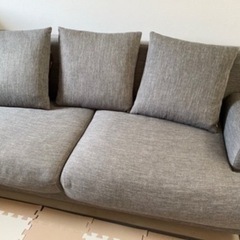 アルモニア 3人掛けソファ クッション3つ付き