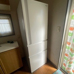 2023年製　東芝　使用1年程度　356L