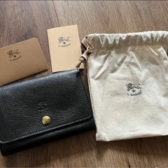 値下げ！イルビゾンテ IL BISONTE 財布 二つ折り財布