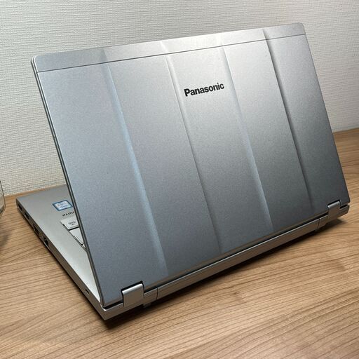 DVDモデル・大画面＞1037 軽量 Panasonic レッツノート CF-LV7 8GB
