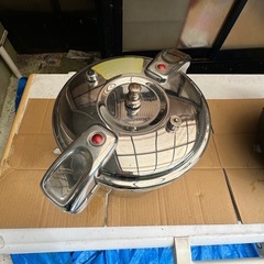 業務用圧力鍋、冷凍庫、鉄鍋