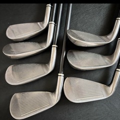 中古ゴルフクラブ　一式( Xゼクシオエイト GGC-X142 バック　など)