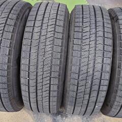 スタッドレスタイヤ VRX2 175 65 14 4本 バリ山 イボあり 2023年製