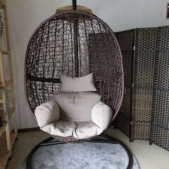 （中古）ハンギングチェア　たまご型