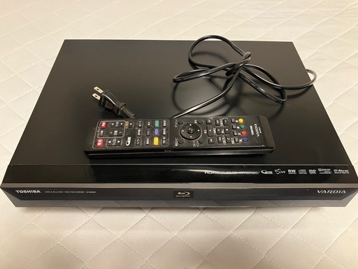 東芝 2チューナー ブルーレイレコーダー VARDIA D-B305K Amazon | 東芝 320GB 2チューナー ブルーレイレコーダー VARDIA D