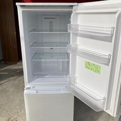 シャープ　2021年製　冷蔵庫 179L ホワイト系 SJ-D18G-W [179L /2ドア /右開き/左開き付け替えタイプ] [冷凍室 58L]  愛知県 一宮市 名古屋 稲沢 江南 岩倉 岐阜 羽島 各務ヶ原 三重 愛知 グッドプライス一宮