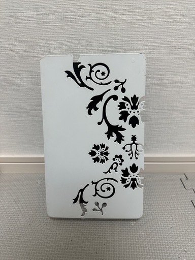 (無料でお譲り)ドアにつけられる傘立て