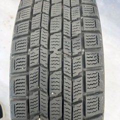 【商談中
】スタッドレスタイヤ、アルミホイール付き（4本）