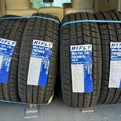 【新品】室内保存　スタッドレスタイヤ  215/60R/16 