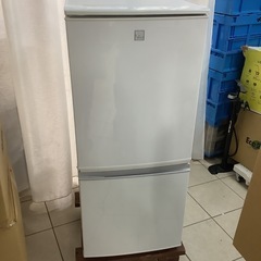 SHARP 冷凍冷蔵庫【SJ-14E5-KW】2018年製 SHARP 中古/美品/LA-SJ14E5KW/冷蔵庫/2018年モデル/137L/SHARP