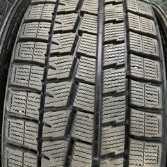 極上品 215/50R17 9.5分山 ダンロップ 冬タイヤ 2019年製造 4本