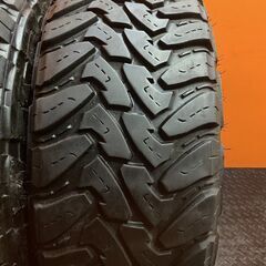 TOYO OPEN COUNTRY オープンカントリー M/T LT265/70R17 17インチ 夏タイヤ 2本 22年製 バリ溝 FJクルーザー ランクルプラド等　(VTO969)