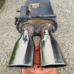 30プリウスマフラー　Tom\'sデュアルマフラー