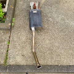 30プリウスマフラー　Tom\'sデュアルマフラー