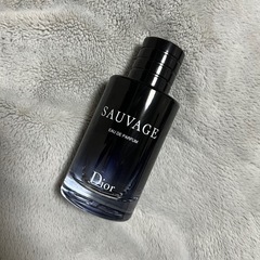 DIORソヴァージュ　オードゥパルファン　100ml
　