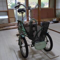 超低速3輪自転車（前2輪・後1輪）