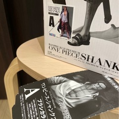 ワンピース シャンクス フィギュア バンプレくじ 直接引き渡し相談可