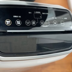 🉐セール🉐残り2台衣類乾燥除湿機　IRIS OHYAMA 2022年