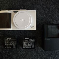 RICOH GR DIGITAL Ⅳ ホワイトエディション