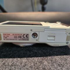 RICOH GR DIGITAL Ⅳ ホワイトエディション
