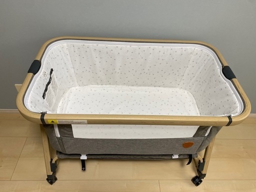 ベビーベッド 折りたたみ式 グレー キャスター付 HZDMJ折りたたみ式