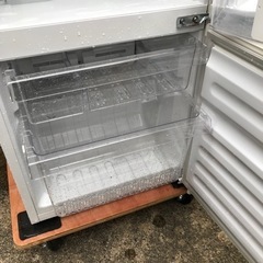 ユーイング　2017年製　冷蔵庫