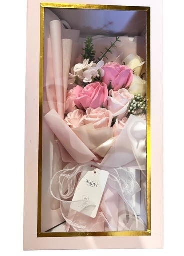 【新品】Naiivi ソープフラワー 花束 ブーケ　ピンク　バラ