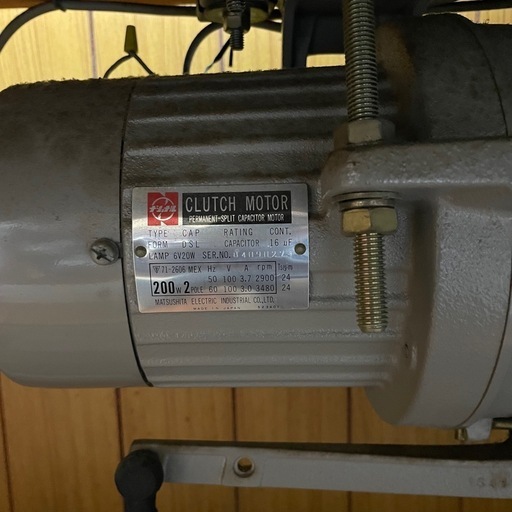 年末まで【昭和レトロ】JUKI ブラザー brother 職業用本縫いミシン ミシン糸 年末まで【昭和レトロ】JUKI ブラザー brother 職業用本縫いミシン