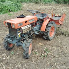トラクター　クボタB5000　実働　四駆 トラクター クボタB5000 実働 四駆 特殊仕様トラクタ特集｜トラクタ