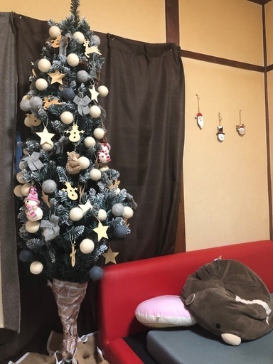北欧風 木のオーナメントのクリスマスツリーセット