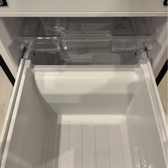 半年ほどしか使用していないです! シャープ製 冷蔵庫 清掃 動作確認済み