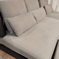 美品⭐︎
スツール付き⭐︎ニトリ布張りカウチソファ(ポーション2KDGY) グレー