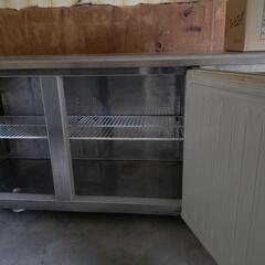 コールドテーブルホシザキ3枚扉