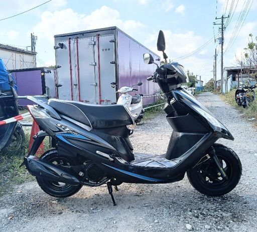 優れたエンジン。SYM GT125。バッテリーは完全に充電されています。エンジン オイルは新品です。デジタル スピードメーター。非常に高速なバイクです。フロント ディスク ブレーキ付き。サイド スタンド付き。 ◆安い価格で安心して乗れる良いバイクを提供しています。 優れたエンジン。SYM GT125。バッテリーは完全に充電されています