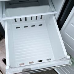 2023年製 冷凍庫/フリーザー 80L 自動霜取り 温度調節 引出し式