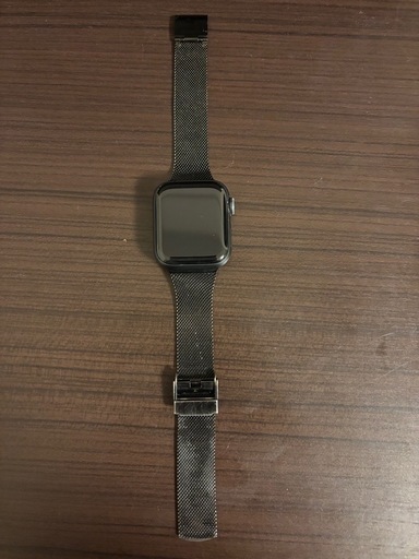 Apple Apple Watch SE 第2世代 GPSモデル 40mm MNJP3J/A [スターライト