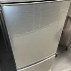 ⭐️🚗³₃✨️お届け設置無料(⛩✨️京都限定特別価格❣️⛩)❣️❄️冷蔵庫🧊SHARP  2017年製❣️