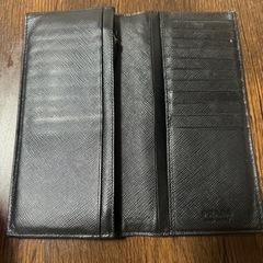 プラダ値下げ
