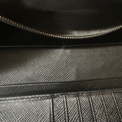 プラダ値下げ