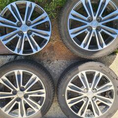 タイヤ2 2019年製 ブリザック VRX スタッドレス 215/65R16