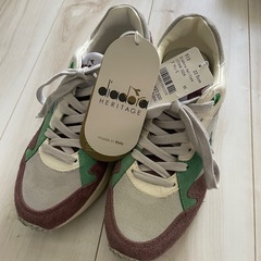 HERITAGE スニーカー