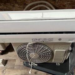 11月17日まで限定値下げ！日立ルームエアコン 2.2kw 2016年製