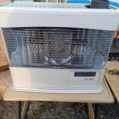 コロナ 煙突式石油ストーブ UH-7716PR 2017年製 床暖機能付き