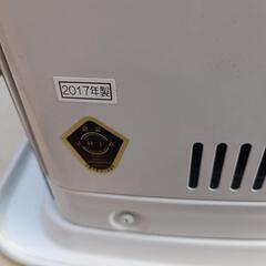 コロナ 煙突式石油ストーブ UH-7716PR 2017年製 床暖機能付き