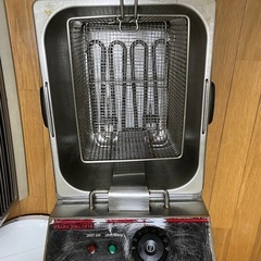 業務用フライヤー　電気フライヤー　